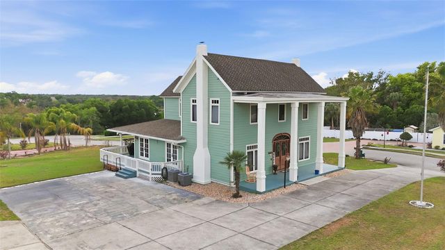 835 BUTCH CASSIDY LANE, Eustis, FL 32726