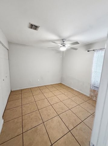 2225 Laura Lane, West Palm Beach, FL 33415