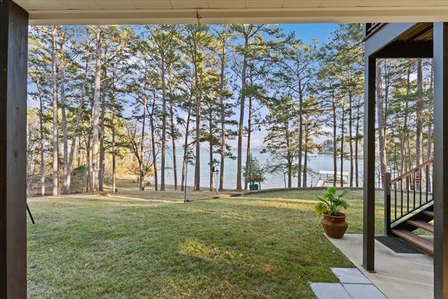 672 Galaxie Drive N, Abbeville, AL 36310