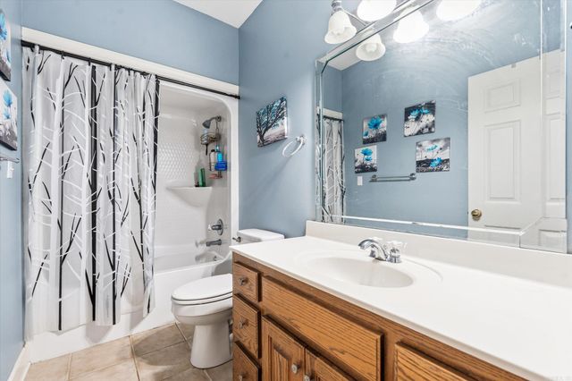 3012 Mt Carmel RD, Paragould, AR 72450