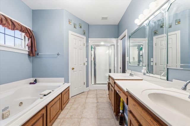 3012 Mt Carmel RD, Paragould, AR 72450