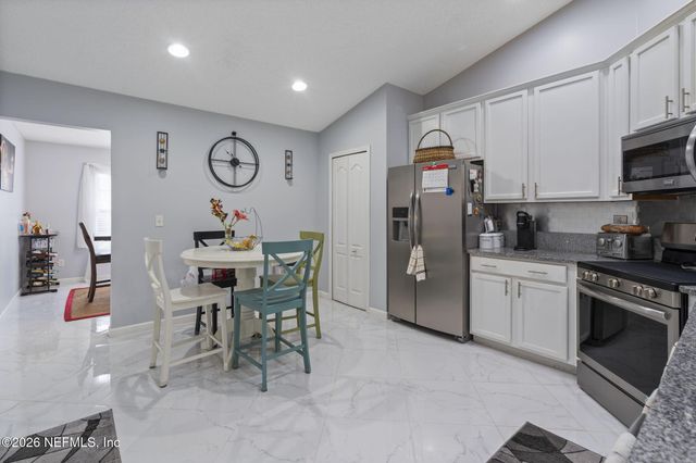8603 BERESFORD Lane, Jacksonville, FL 32244