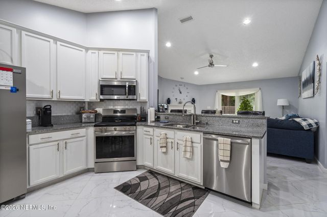 8603 BERESFORD Lane, Jacksonville, FL 32244