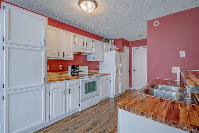 623 Willow Place, Trenton, OH 45067