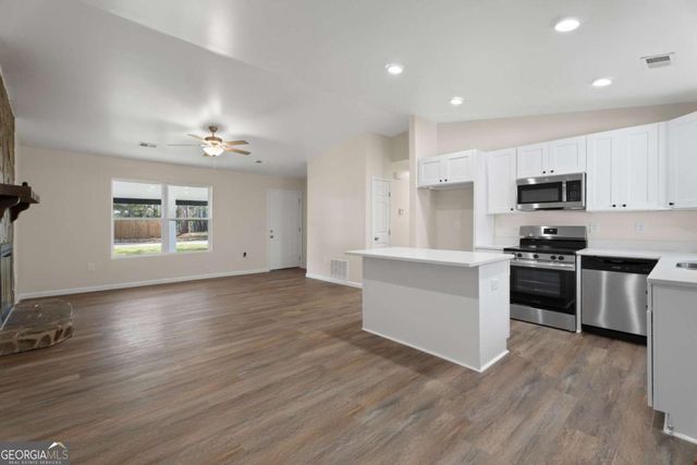 20 Skylark Lane, Jonesboro, GA 30238
