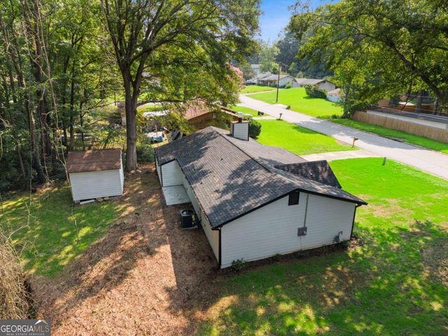 20 Skylark Lane, Jonesboro, GA 30238