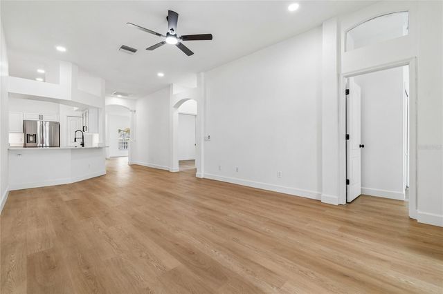 3041 BEAVER POND TRAIL, Valrico, FL 33596