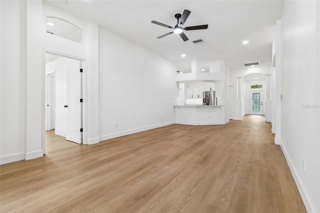 3041 BEAVER POND TRAIL, Valrico, FL 33596