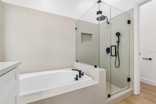 3041 BEAVER POND TRAIL, Valrico, FL 33596