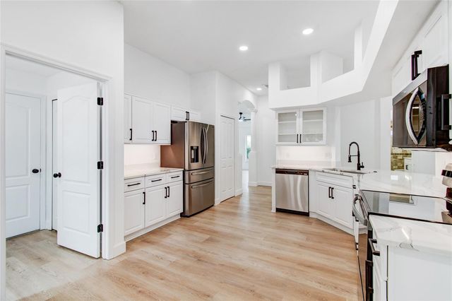 3041 BEAVER POND TRAIL, Valrico, FL 33596
