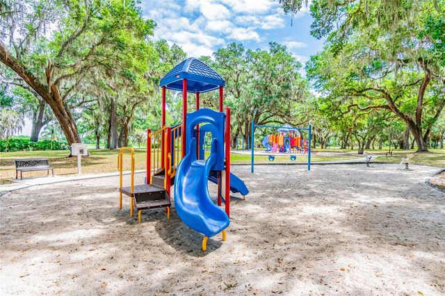 3041 BEAVER POND TRAIL, Valrico, FL 33596