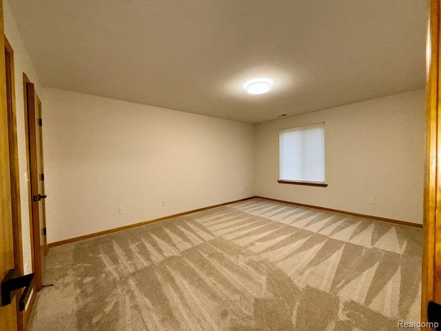 314 Marigold Circle, Westland, MI 48185