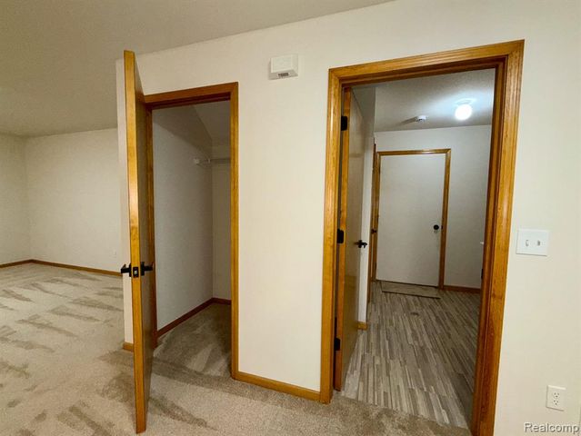 314 Marigold Circle, Westland, MI 48185