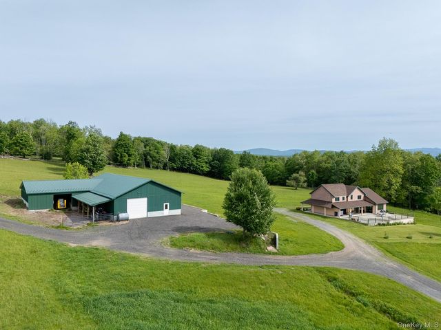 240 B Mountaindale Road, Greenfield Park, NY 12435