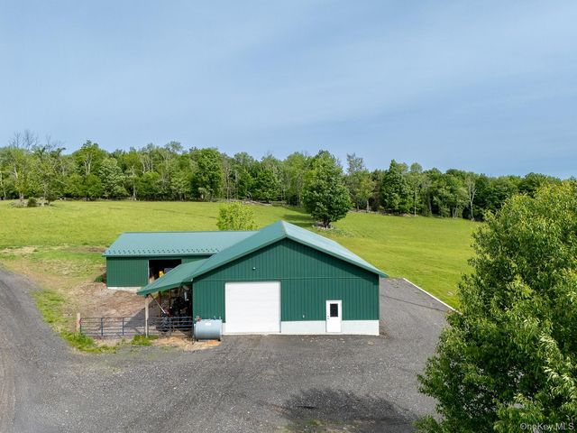 240 B Mountaindale Road, Greenfield Park, NY 12435