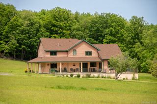 240 B Mountaindale Road, Greenfield Park, NY 12435