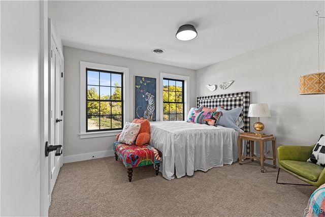 7101 Kittiwake Run, Manlius, NY 13104