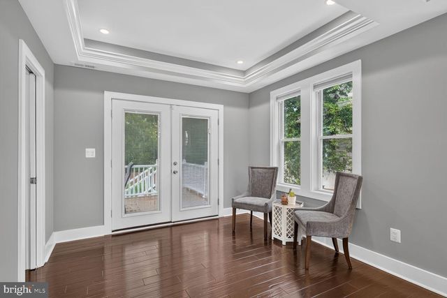 3717 30TH PL NE, Washington, DC 20018