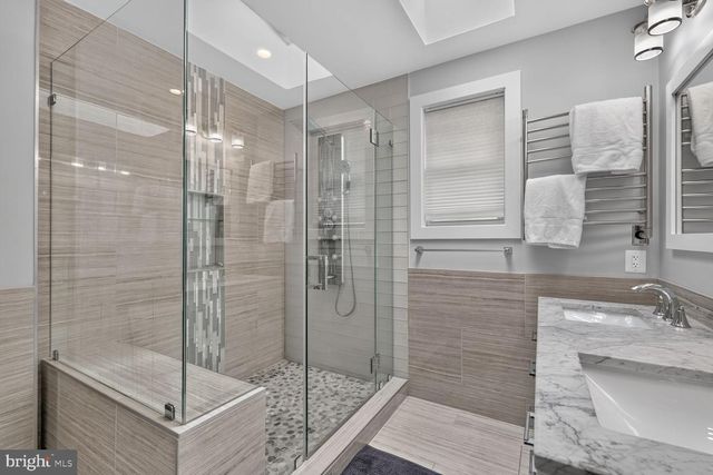 3717 30TH PL NE, Washington, DC 20018