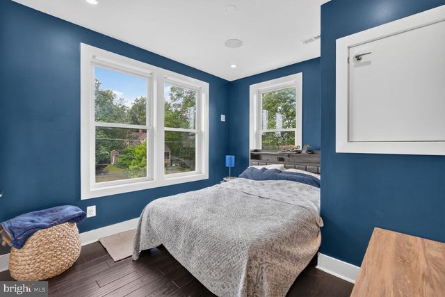 3717 30TH PL NE, Washington, DC 20018