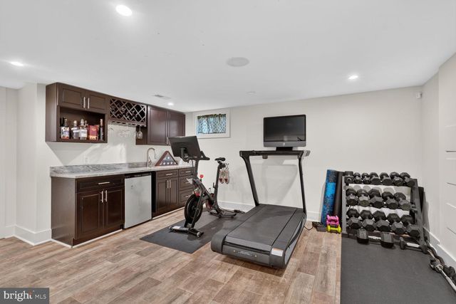 3717 30TH PL NE, Washington, DC 20018
