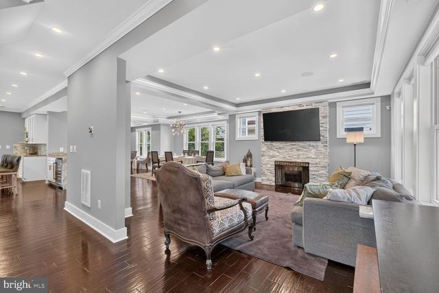 3717 30TH PL NE, Washington, DC 20018