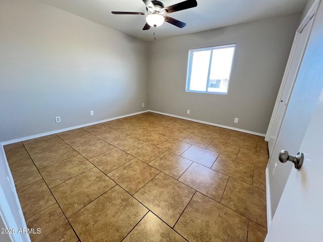 551 W GAIL Drive, Chandler, AZ 85225