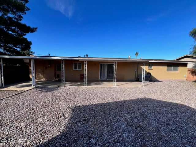 551 W GAIL Drive, Chandler, AZ 85225