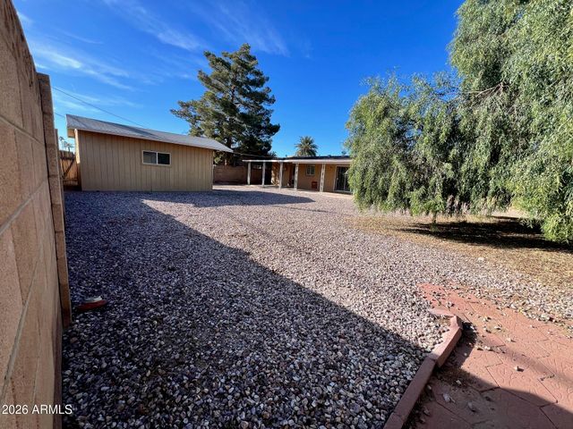 551 W GAIL Drive, Chandler, AZ 85225