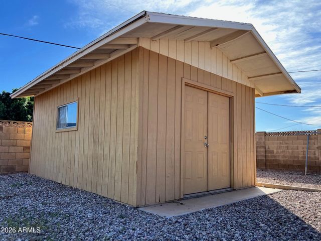 551 W GAIL Drive, Chandler, AZ 85225