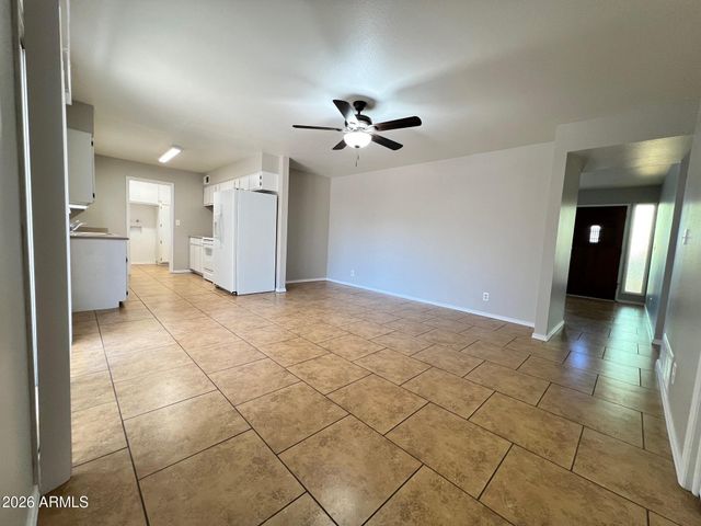 551 W GAIL Drive, Chandler, AZ 85225