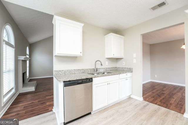 510 Trinity Trail, Ellenwood, GA 30294