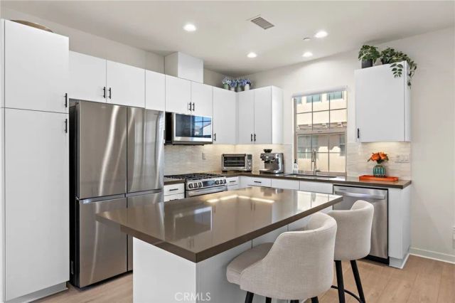 78 Tallowood, Irvine, CA 92620