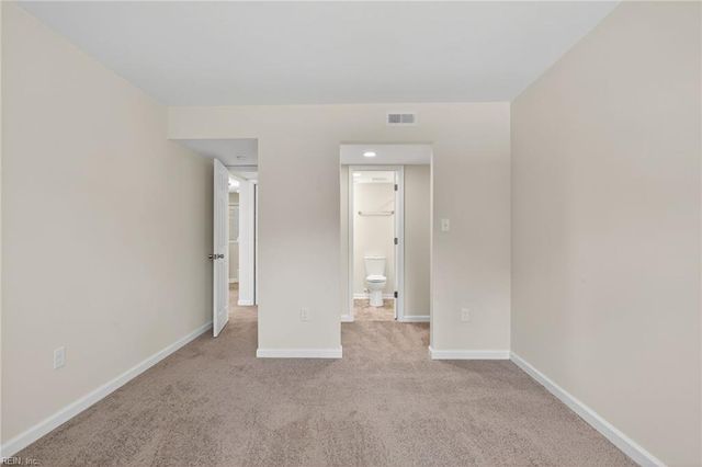 563 Ayrshire Way Apt E, Newport News, VA 23602