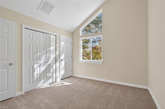 563 Ayrshire Way Apt E, Newport News, VA 23602