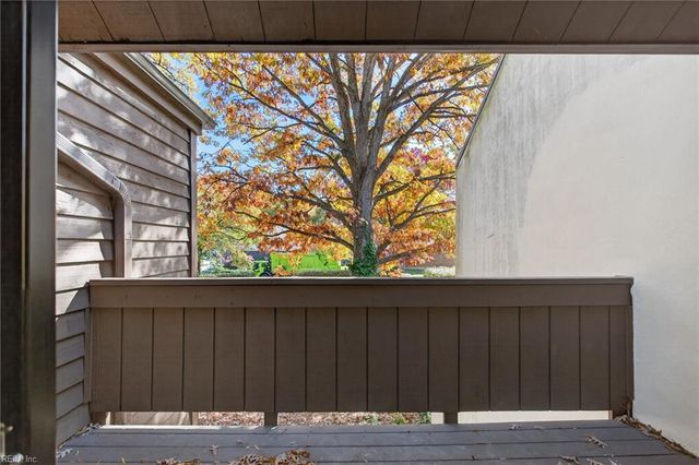 563 Ayrshire Way Apt E, Newport News, VA 23602