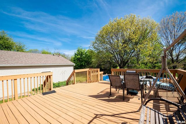 4800 W MIDDLE Road, Peoria, IL 61605