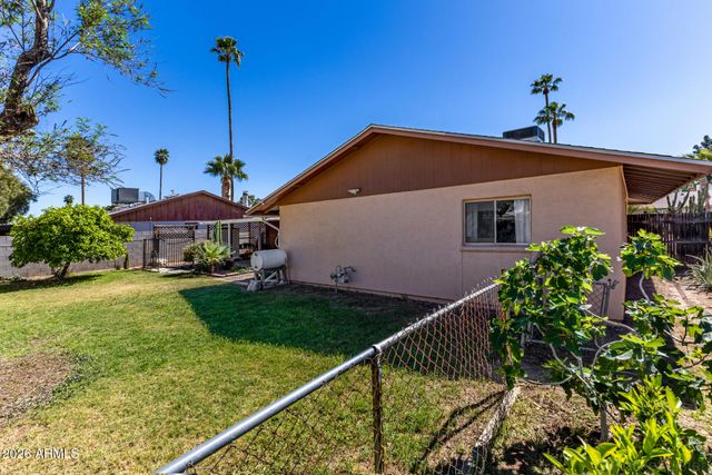 1068 E FROST Drive, Tempe, AZ 85282