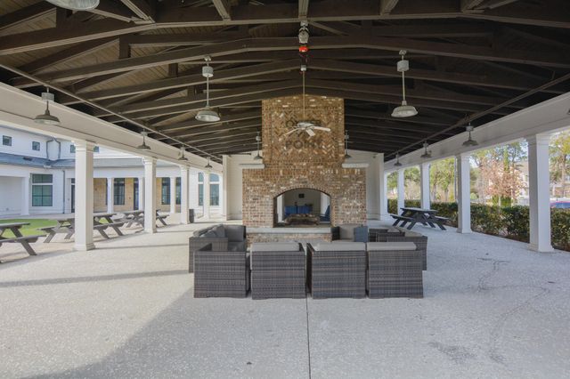 1596 Prince Edward Street, Mount Pleasant, SC 29464