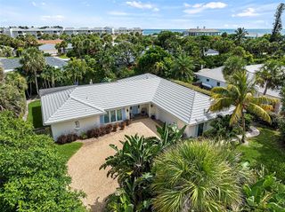 926 Pebble Lane, Vero Beach, FL 32963