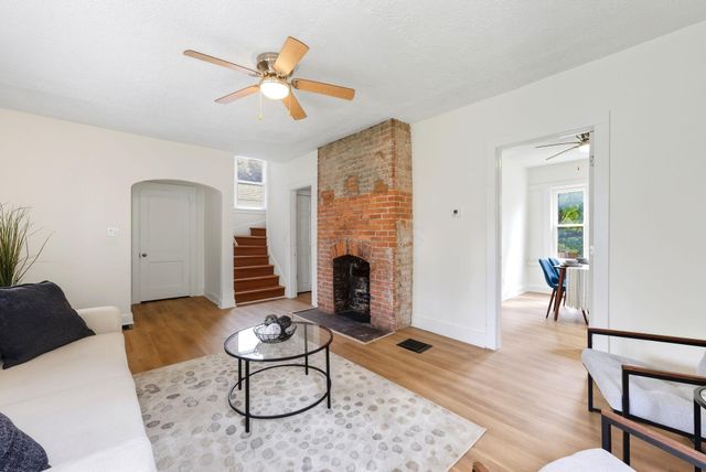 2143 Leonard Avenue, Columbus, OH 43219