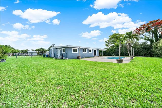 16380 SW 279th St, Homestead, FL 33031