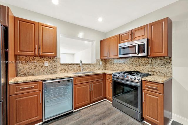 16380 SW 279th St, Homestead, FL 33031