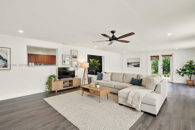 16380 SW 279th St, Homestead, FL 33031