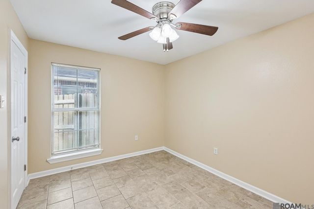 3228 N Foster Dr, Baton Rouge, LA 70805