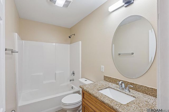3228 N Foster Dr, Baton Rouge, LA 70805