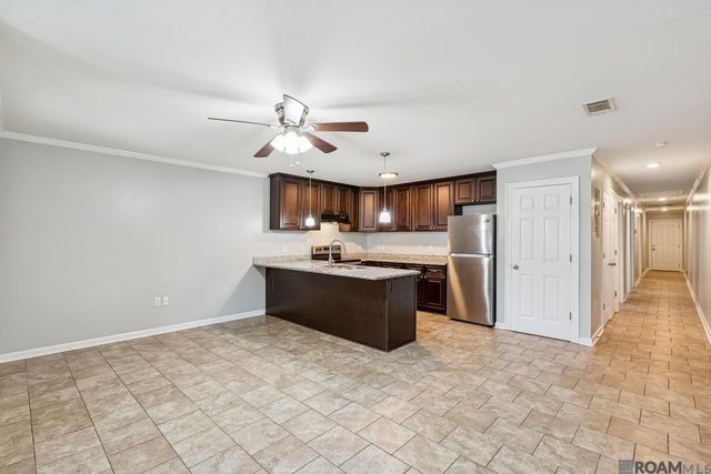 3228 N Foster Dr, Baton Rouge, LA 70805