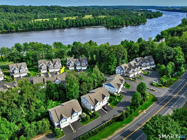 560 River Road 30, Shelton, CT 06484