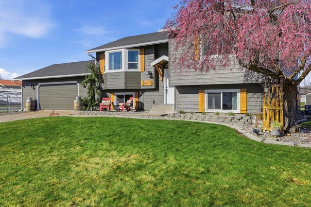 5607 N Malta St, Newman Lake, WA 99205