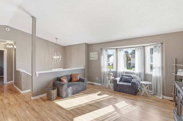 5607 N Malta St, Newman Lake, WA 99205